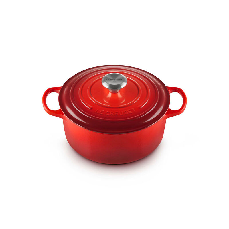 Le Creuset Signature Cast Iron Round Casserole 24cm image number 12