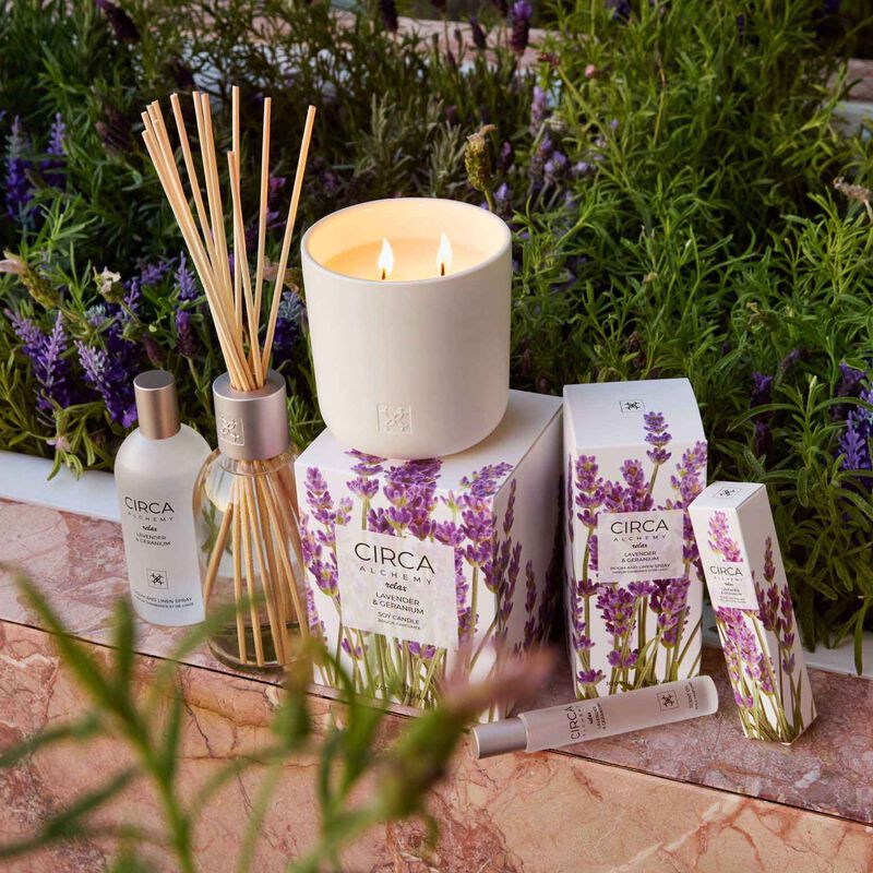 CIRCA Alchemy Relax Lavender & Geranium Candle 300g image number 2