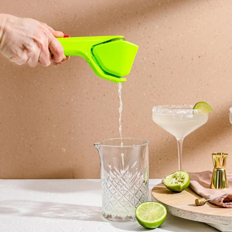 Dreamfarm Fluicer Fruit Juicer - Lime image number 2