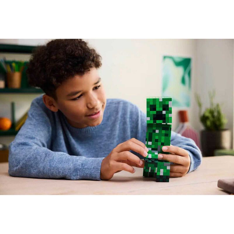 LEGO Minecraft The Creeper™ image number 1