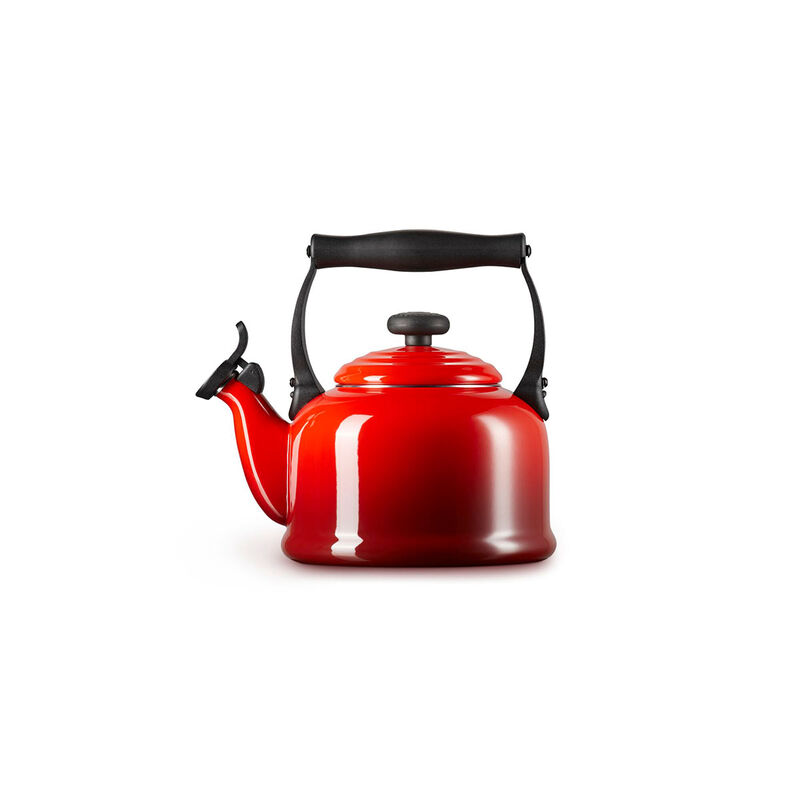 Le Creuset Traditional Kettle 2.1L image number 11