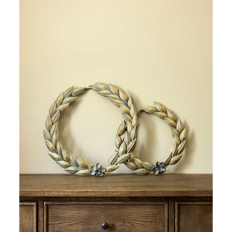 French Country Calypso Wreath Large image number 1