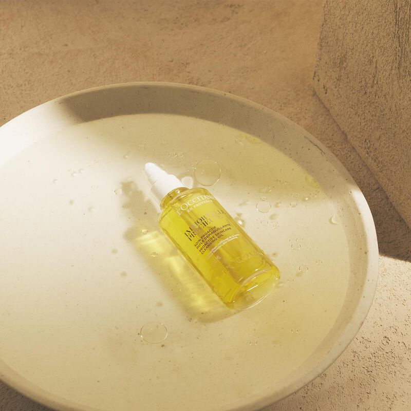 L'Occitane Precious Cleansing Oil 200ml image number 2