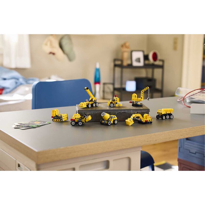LEGO Technic Mighty Machines image number 1