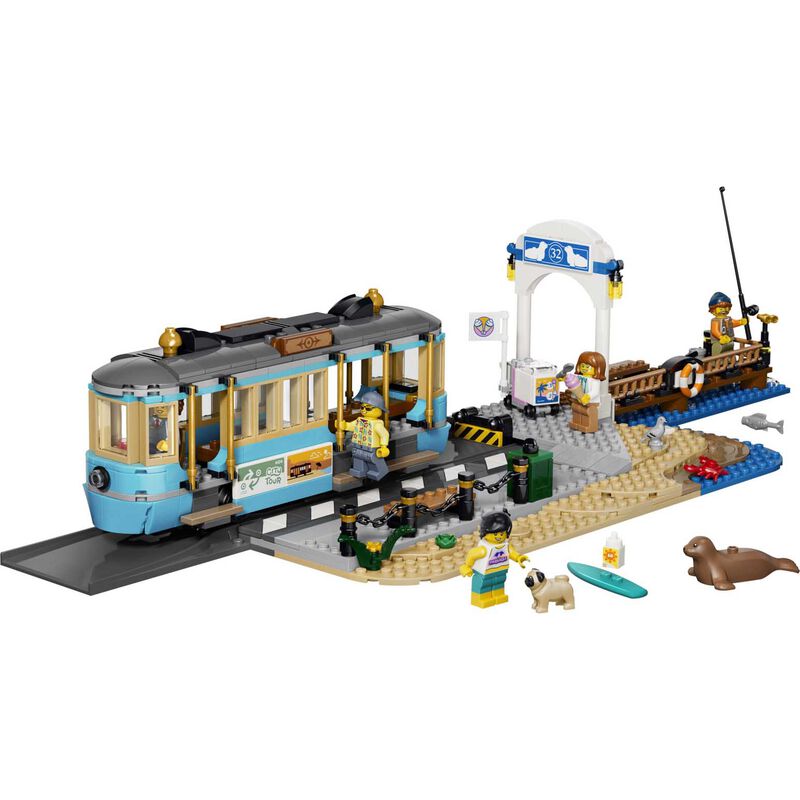LEGO City Classic Beach Streetcar image number 1