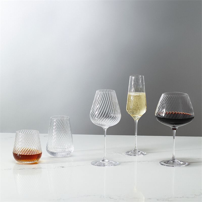 Vera Wang Swirl Red Wine Glass Set of 2 image number 3
