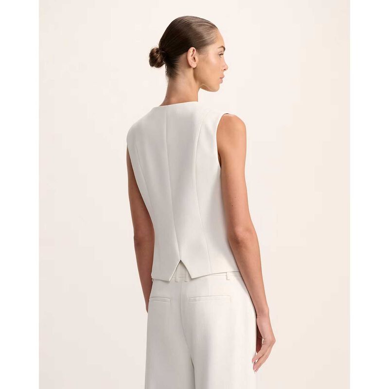 SABA Dharma Classic Vest image number 1