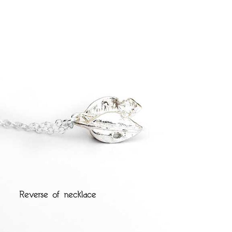 Lilygriffin Jewellery Handpainted Pohutukawa Leaf Necklace 45cm image number 1