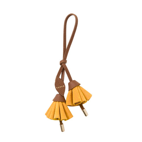 Saben Charm Lacing Blooms