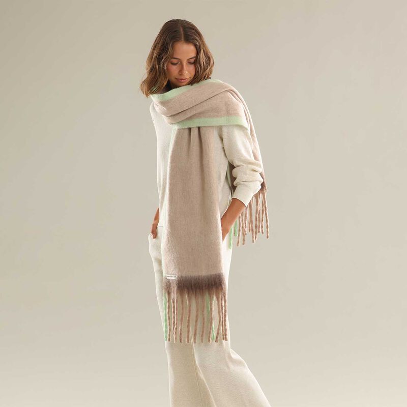 Morgan & Taylor Mya Chunky Scarf image number 1