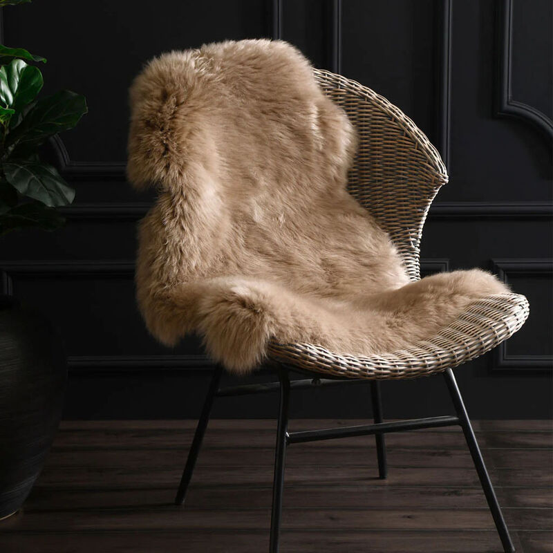 MM Linen NZ Wool Sheepskin Rug image number 2