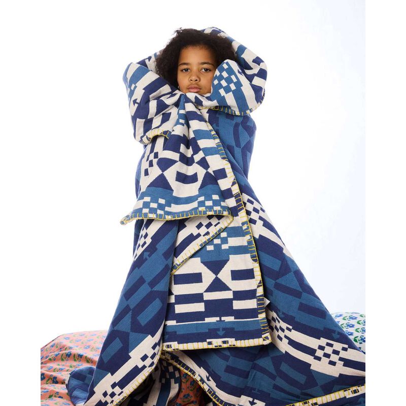 Kip&Co X Anna Spiro Tik Tak Woven Throw image number 3
