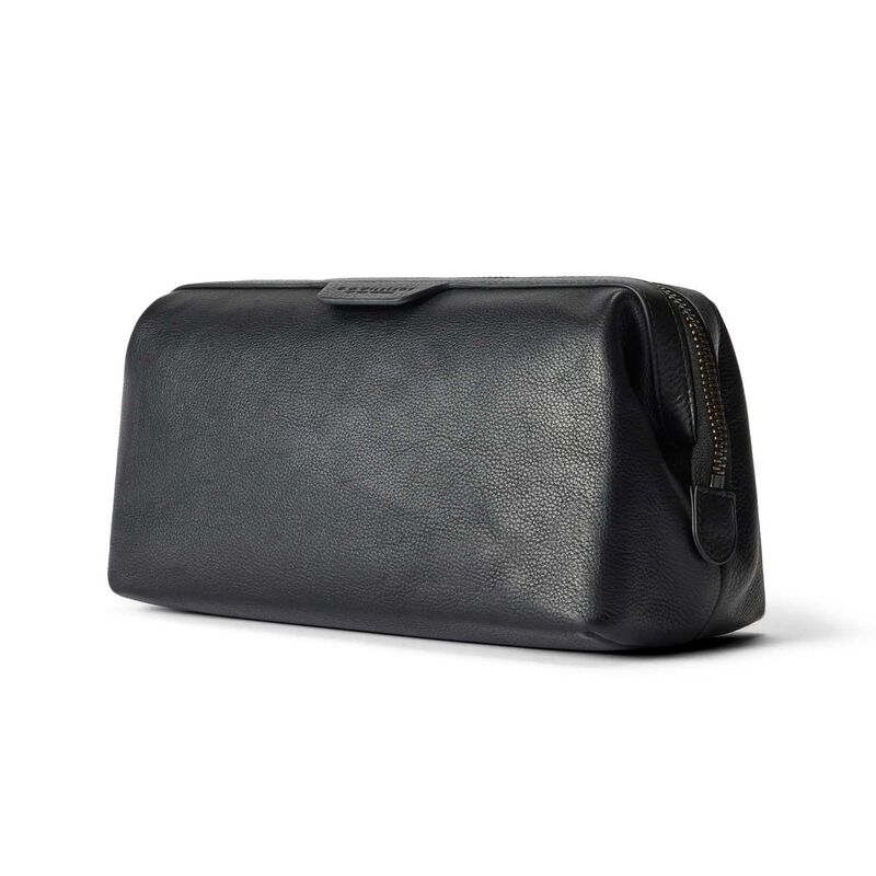 R.M. Williams Farrier Washbag image number 2
