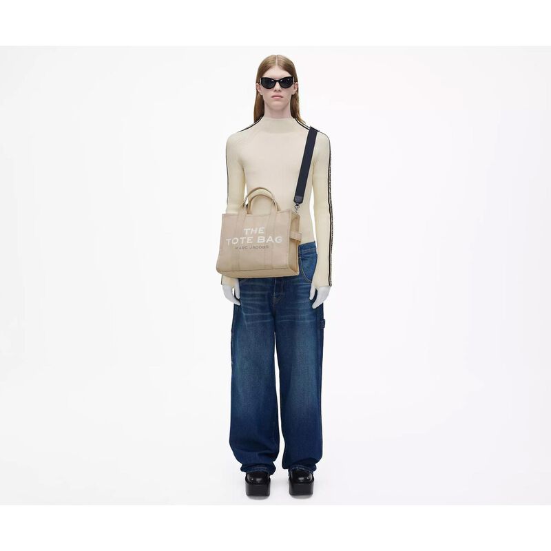 MARC JACOBS The Canvas Medium Tote Bag image number 3