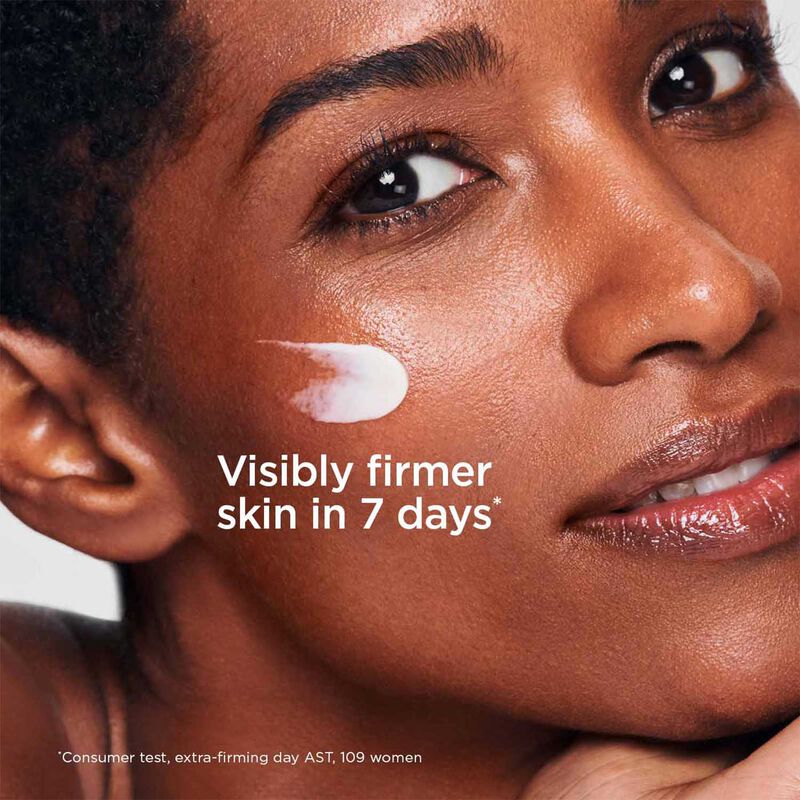 Clarins Extra-Firming Day Cream Refill - All Skin Types 50ml image number 3