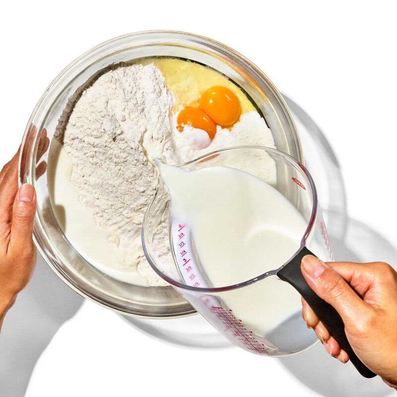 Oxo Good Grips Angled 4 Cup Measuring Cup 1Ltr image number 3