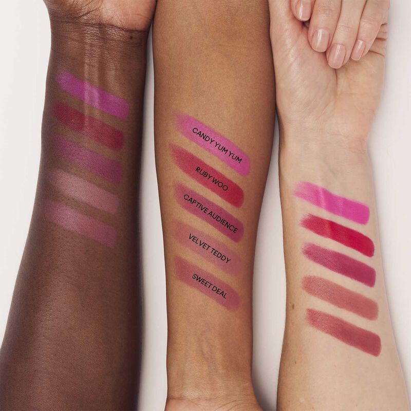 MAC Less Is Bore Lip Kit x 5 image number 3