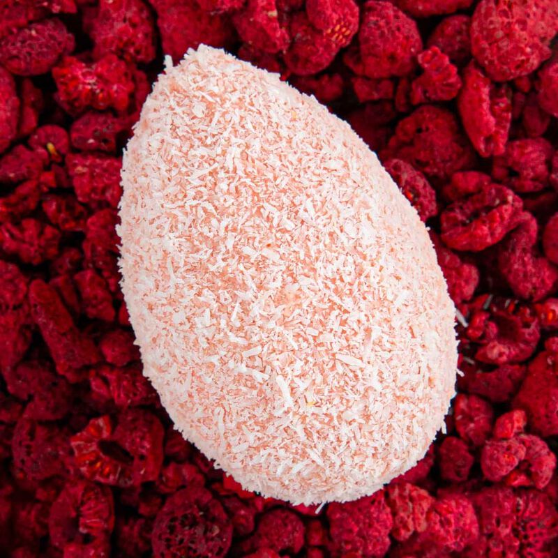 House of Chocolate Raspberry Coconut Ice White Chocolate Easter Egg 65g image number 1