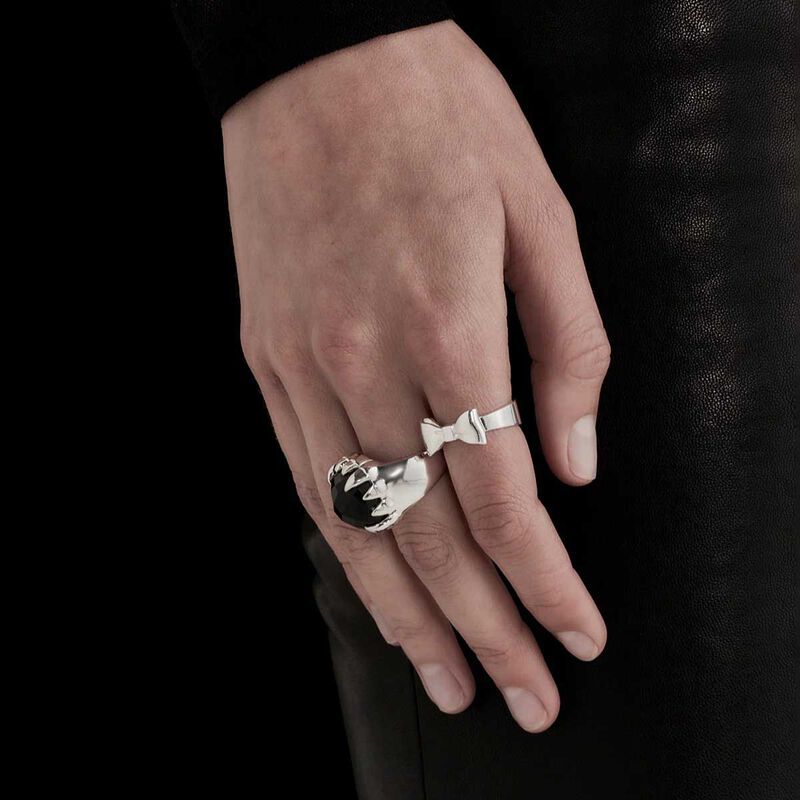 Stolen Girlfriends Club Bow Ring image number 1