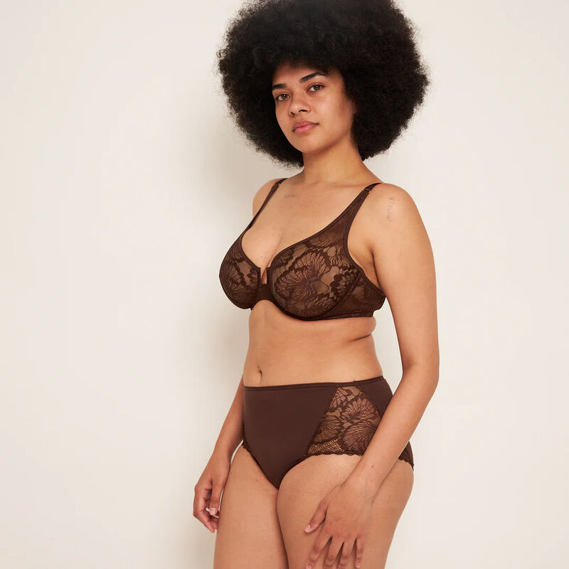 OHEN The Highrise Brief image number 15