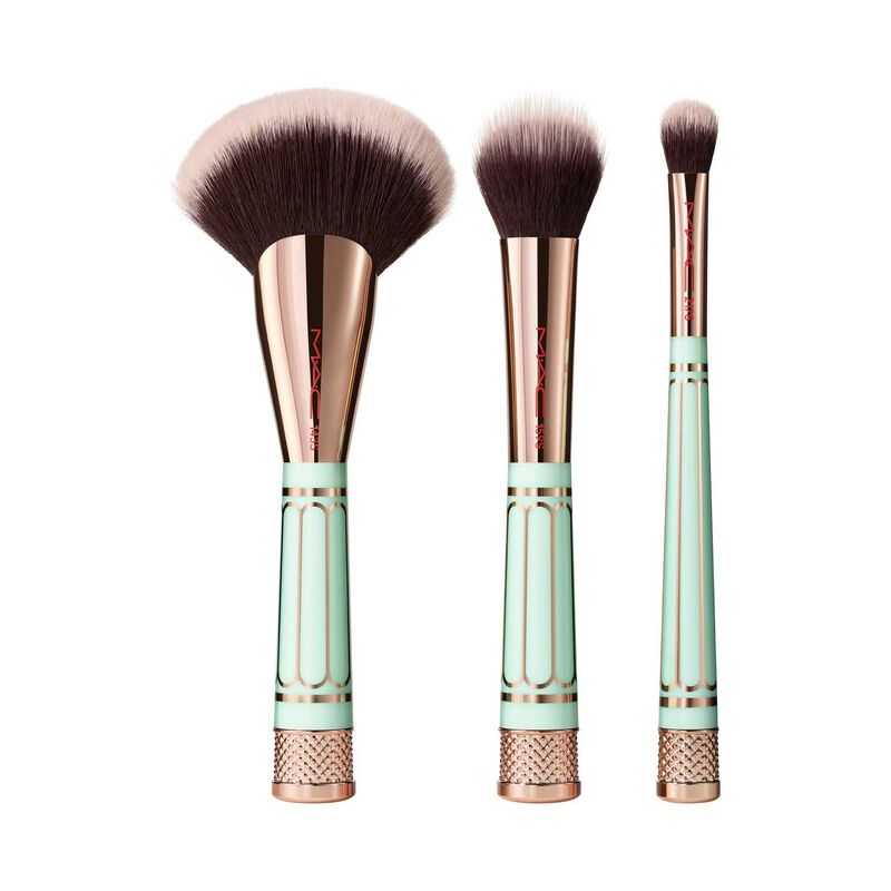 MAC of All Trades Brush Kit image number 1