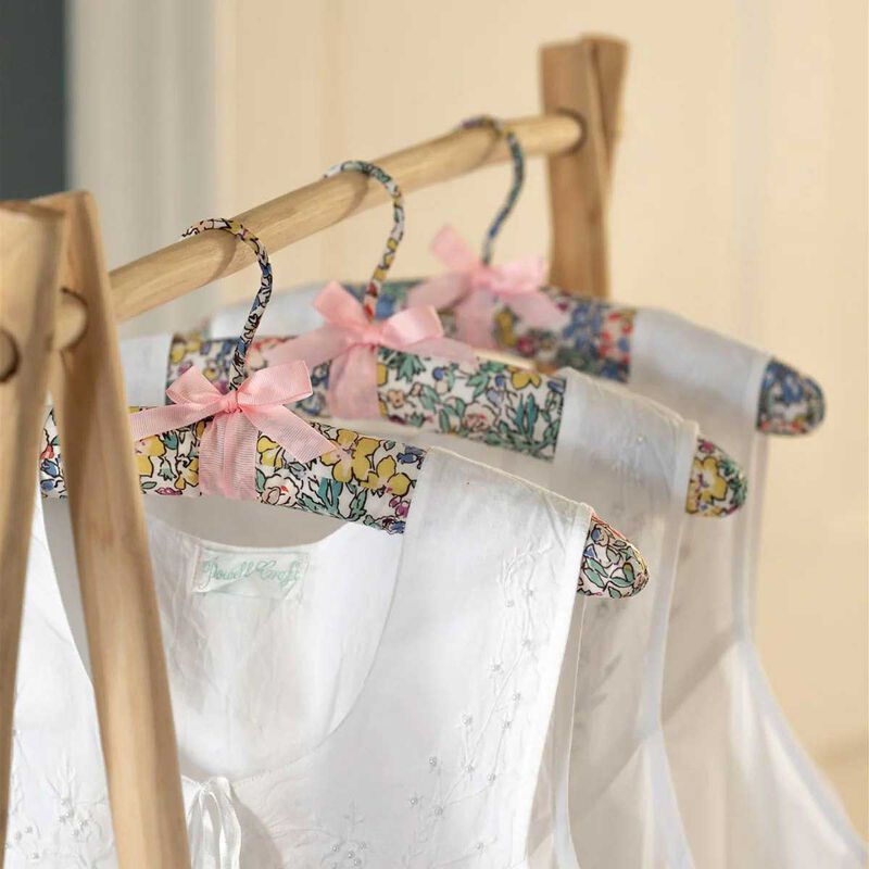 Forever England Lavender Garden Coathanger image number 2