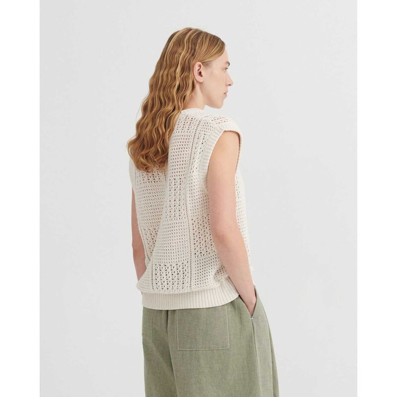 Kowtow Verse Top image number 1