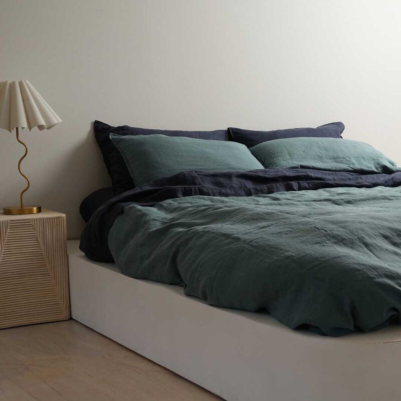 Home Lab 100% French Flax Linen Pillowcase Pair image number 7