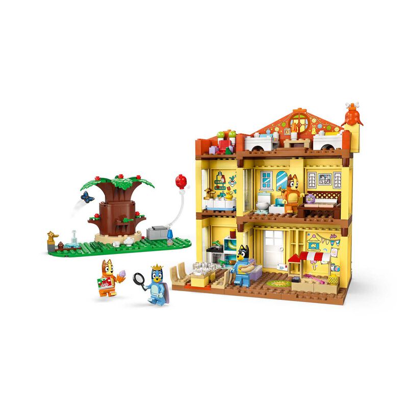 LEGO Bluey's Family House image number 1