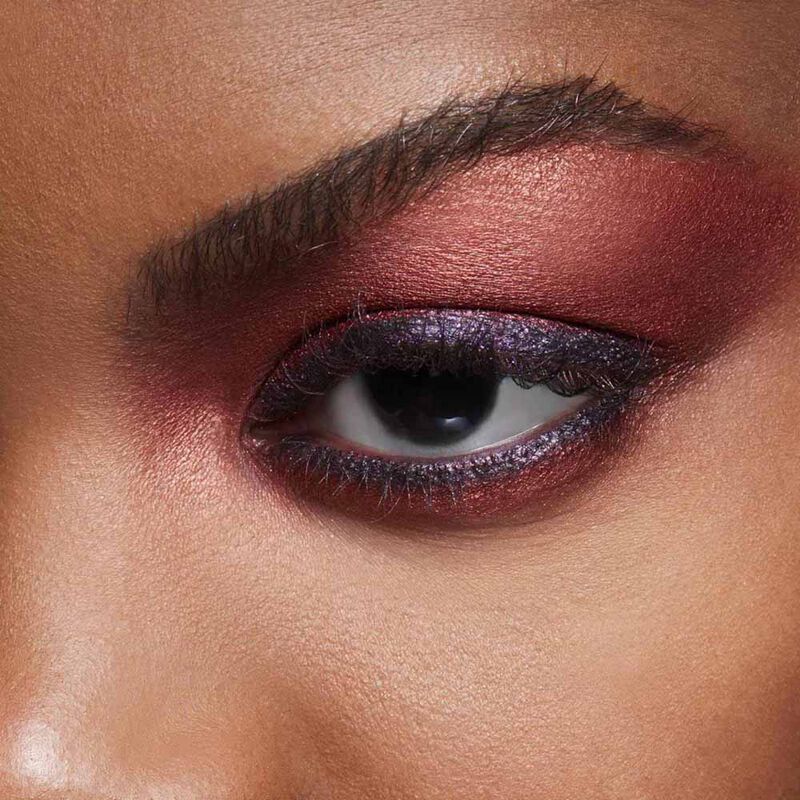 MAC Veluxe Pearl Eyeshadow image number 2