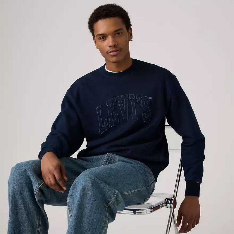 Levi's Premium Graphic Crew Sweatshirt image number 3