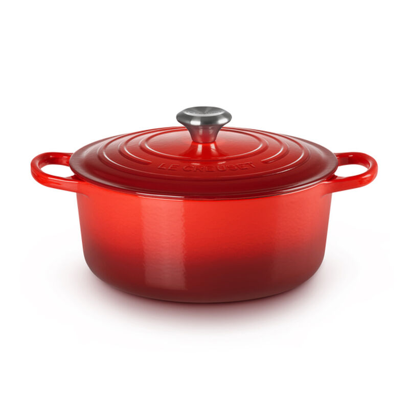 Le Creuset Cast Iron Round Casserole 26cm - Cerise image number 0