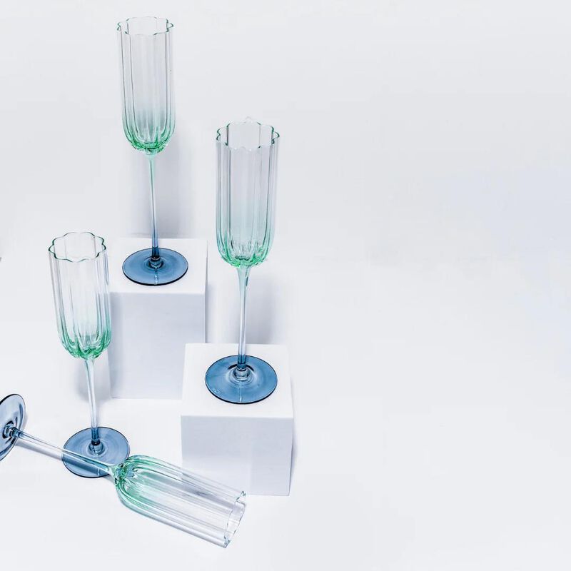 Home Lab Petal Champagne Flute Aqua Set Of 4 image number 2