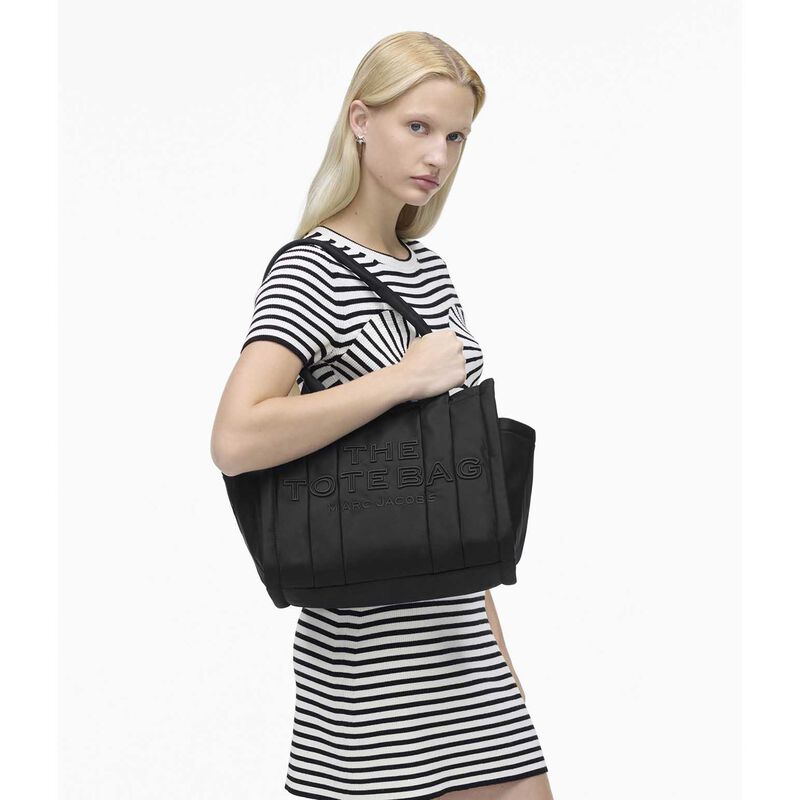 MARC JACOBS The Puffy Nylon Medium Tote Bag image number 1