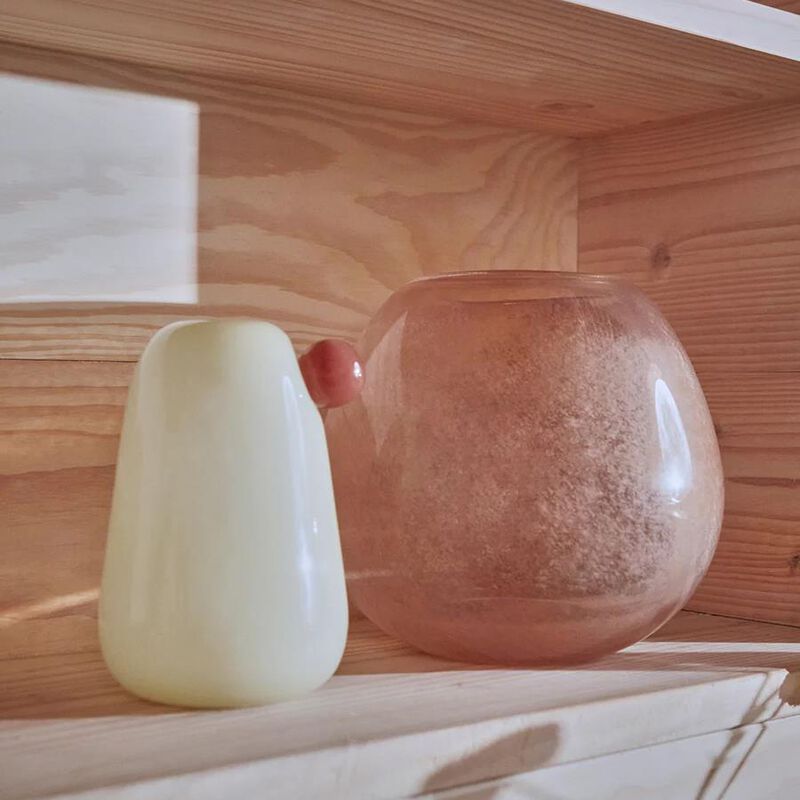 OYOY Lasi Vase Medium Taupe image number 2