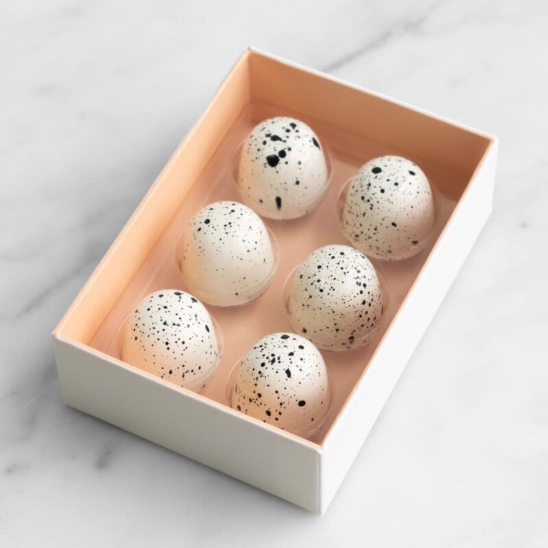 House of Chocolate 6 Piece Cookies & Cream Bonbon Box 100g image number 1