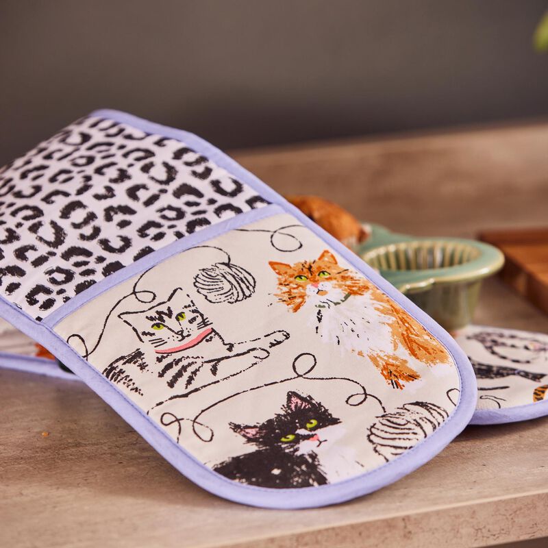 Ulster Weavers Double Oven Glove Feline Friends image number 1