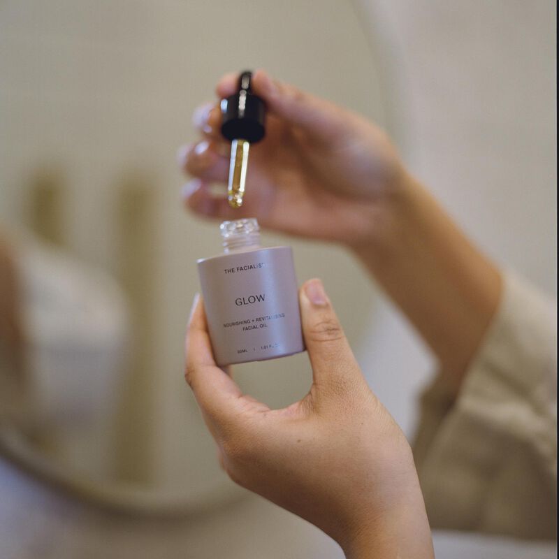 The Facialist Glow Oil 30ml image number 2