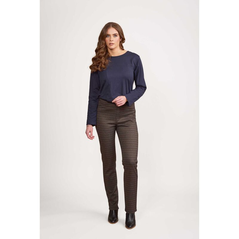 Vassalli Slim Leg Full Length Knit Pull On image number 3
