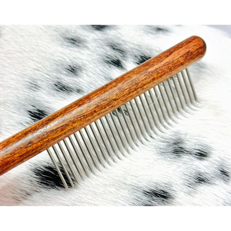 HairyDog Hairy Comb image number 3
