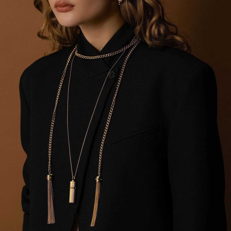Silk & Steel Odyss&eacute;e Capsule Necklace image number 1