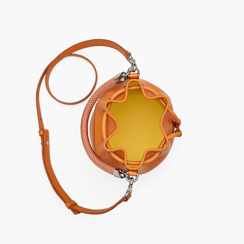 MARC JACOBS The Leather Bucket Bag image number 14
