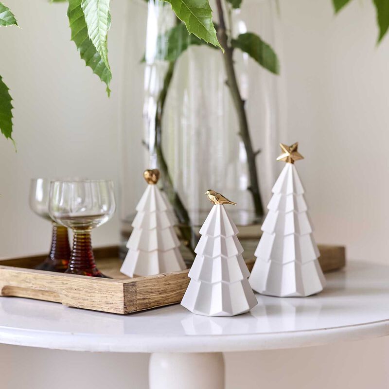 Robert Gordon Christmas Tree with Gold Dove image number 1