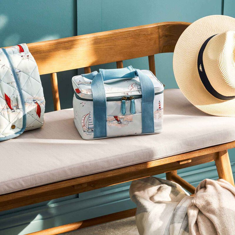 Sophie Allport Coastal Boats Lunch Bag image number 1