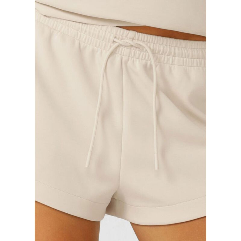 Lorna Jane Cloud Nine Spacer Shorts image number 2