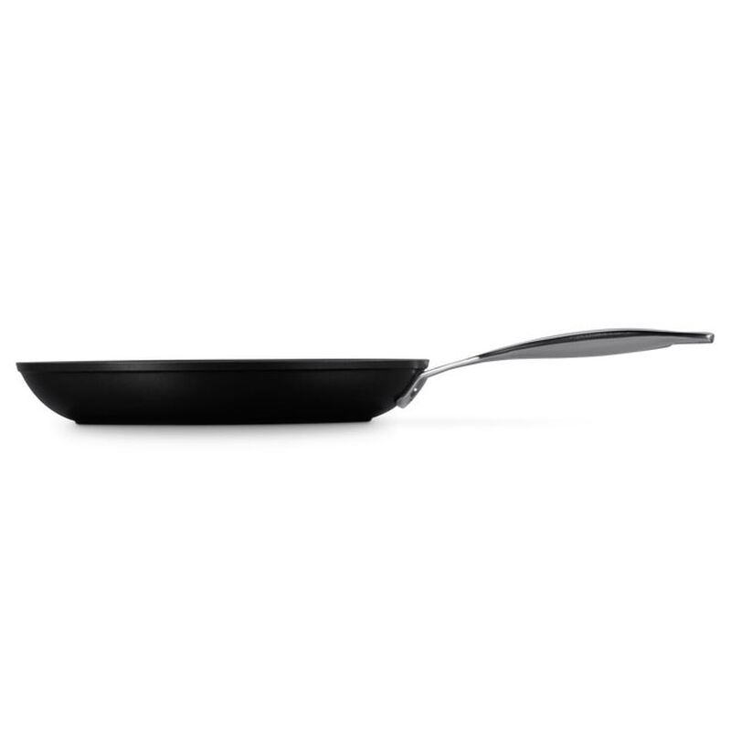 Le Creuset ENSC Shallow Frying Pan 28cm image number 1