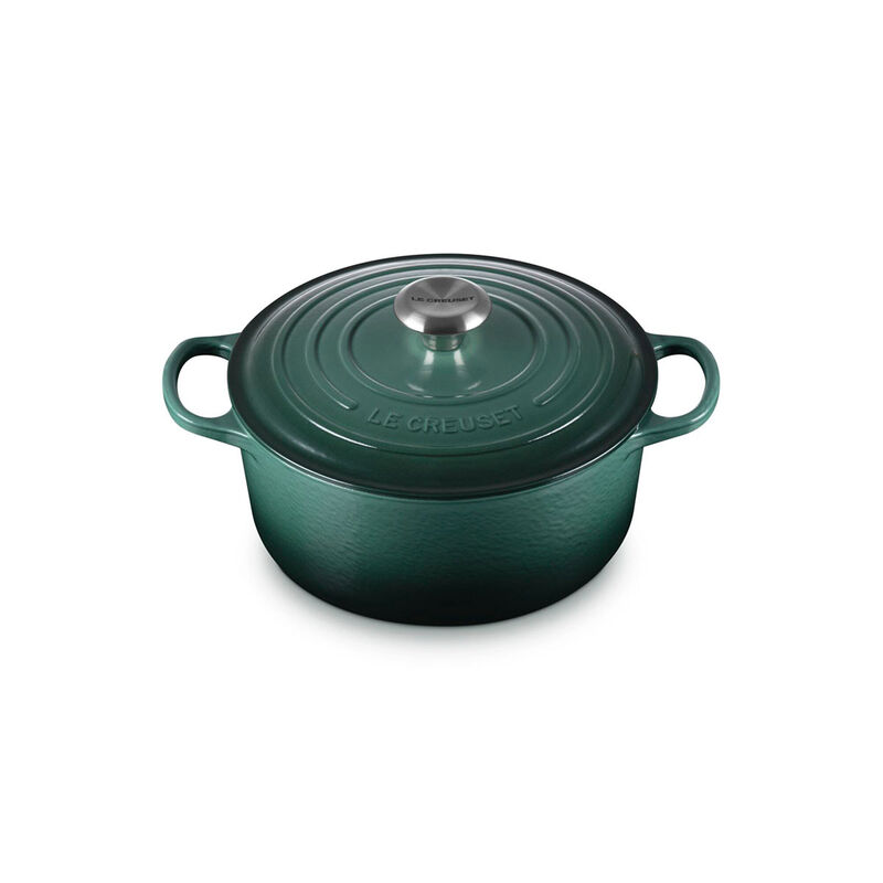 Le Creuset Signature Cast Iron Round Casserole 24cm image number 0