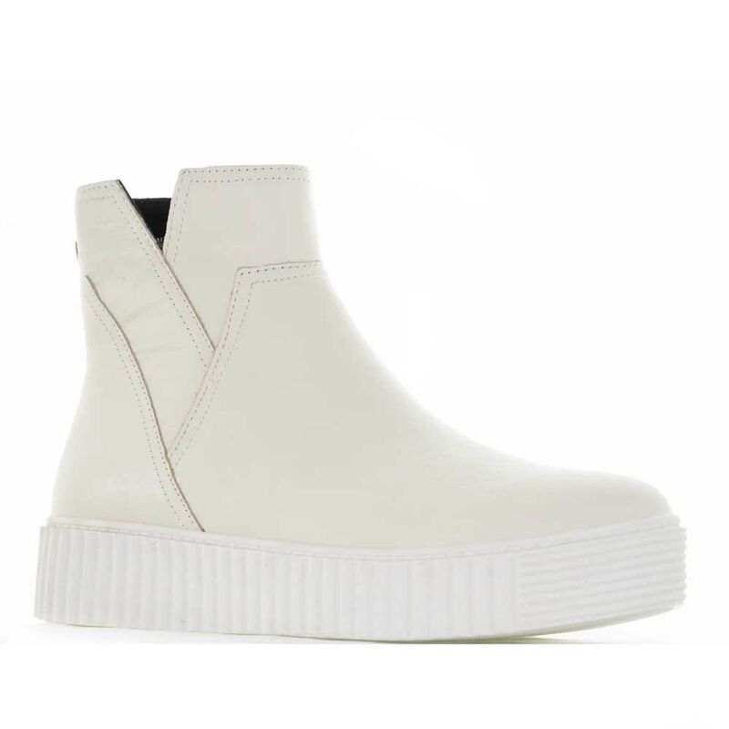 Alfie & Evie Desmond Boot image number 2