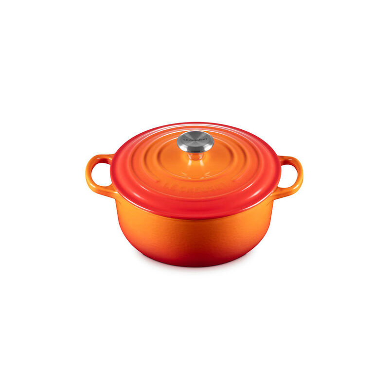 Le Creuset Signature Cast Iron Round Casserole 20cm image number 47