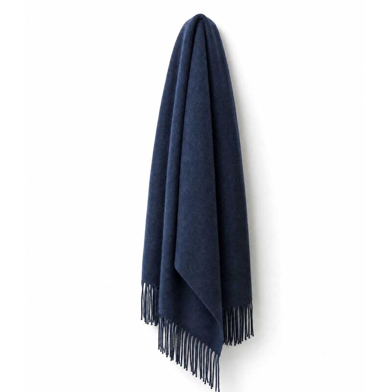 MM Linen Indigo Lodge Lambswool Throw 130x200 image number 2